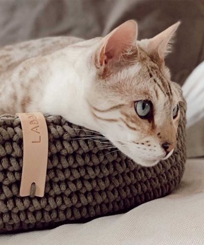 Katzenkorb geflochten