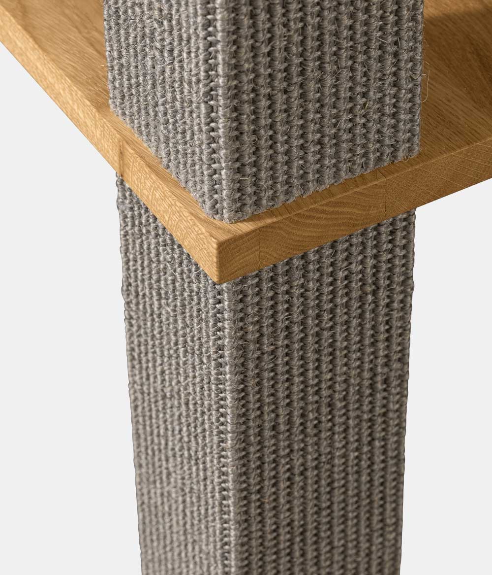 Kratzbaum_don_carlos_viu_grau Kratzbaum aus Holz, Sisal Stamm